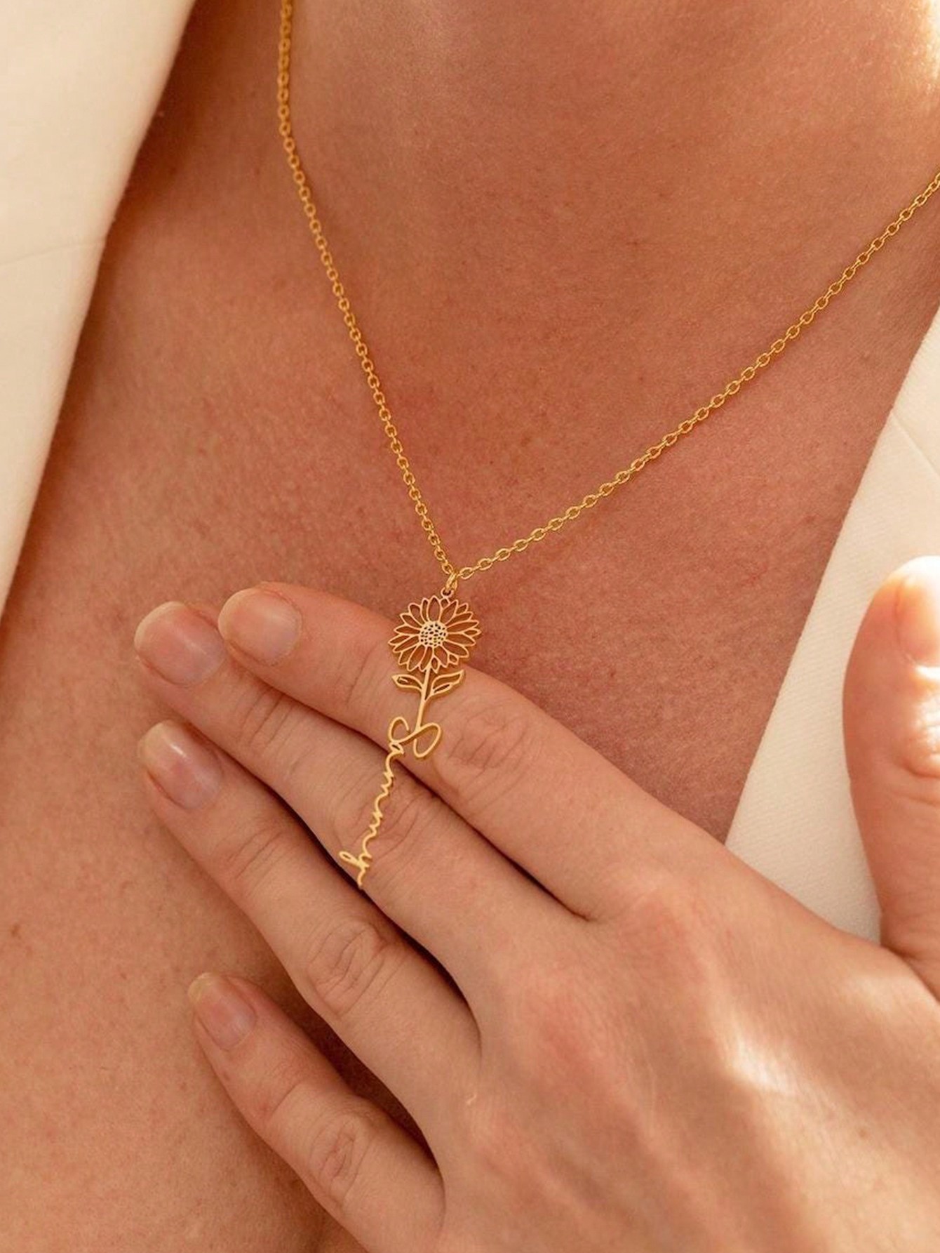 Custom 12Month Flower of Birth - Birth Flower Necklace recension och pris